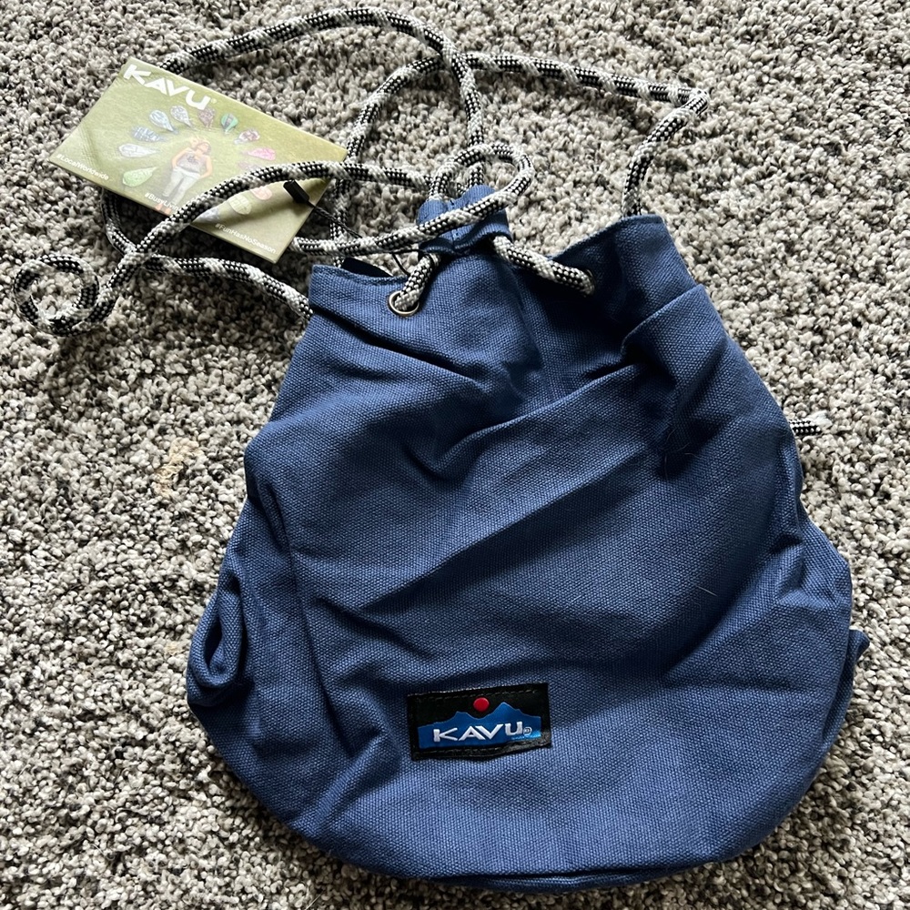 Navy blue Kavu bag